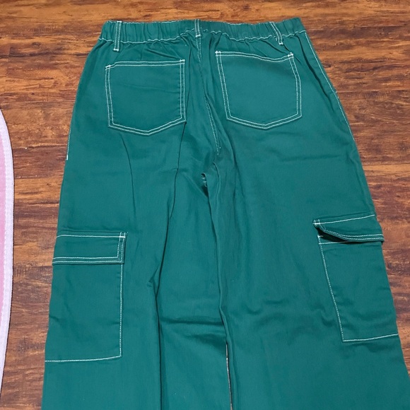 Green Wide-Leg Cargo Pants men or women - Picture 5 of 5